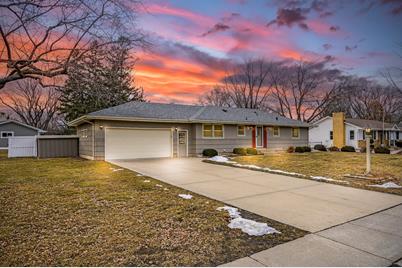 10300 Xerxes Avenue S, Bloomington, MN 55431 - Photo 1