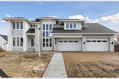 4530 Garland Lane N, Plymouth, MN 55446 - Photo 1