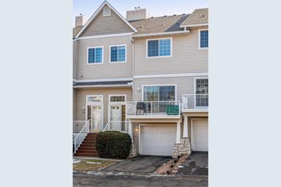 328 Willoughby Way W #103, Minnetonka, MN 55305 - Photo 1