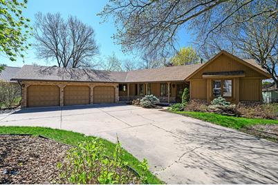 161 E 107th Street Circle, Bloomington, MN 55420 - Photo 1