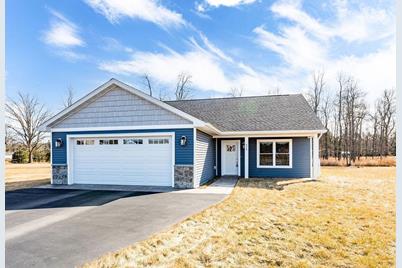 626 Wrenshall Street, Wrenshall, MN 55797 - Photo 1