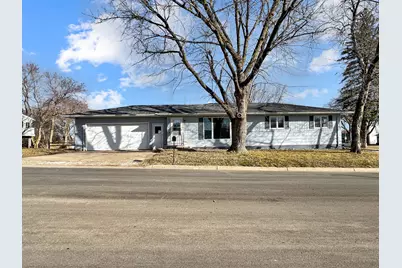 104 W Christina Street, Fairmont, MN 56031 - Photo 1