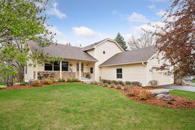 11800 Runnel Circle, Eden Prairie, MN 55347 - Photo 1