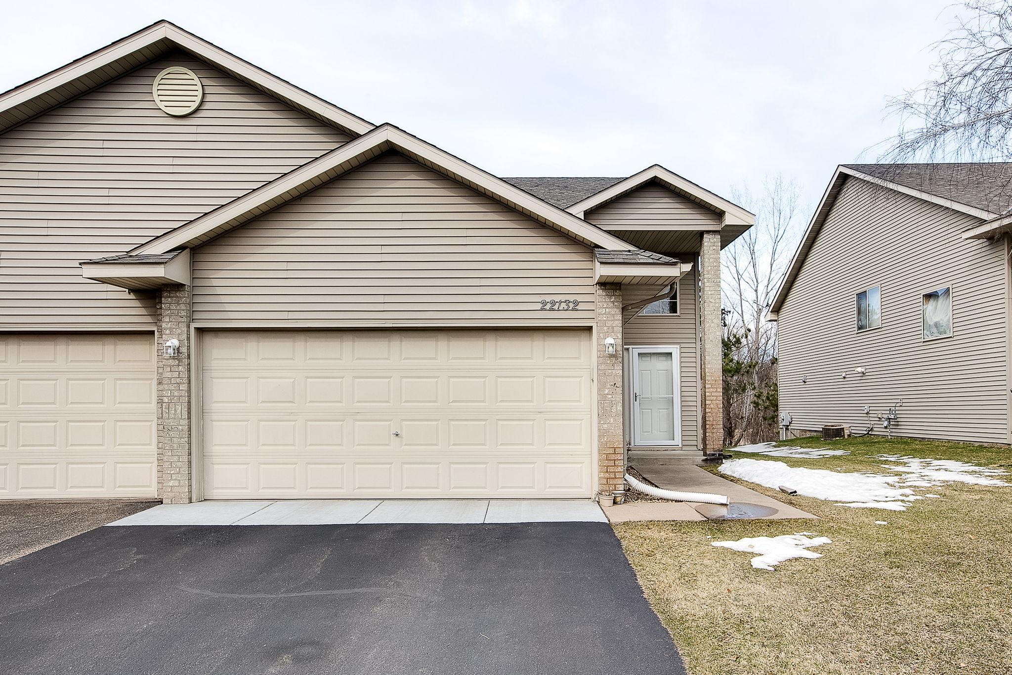 22132 Zion Pkwy, Oak Grove, MN 55011 - MLS 6510037 - Coldwell Banker