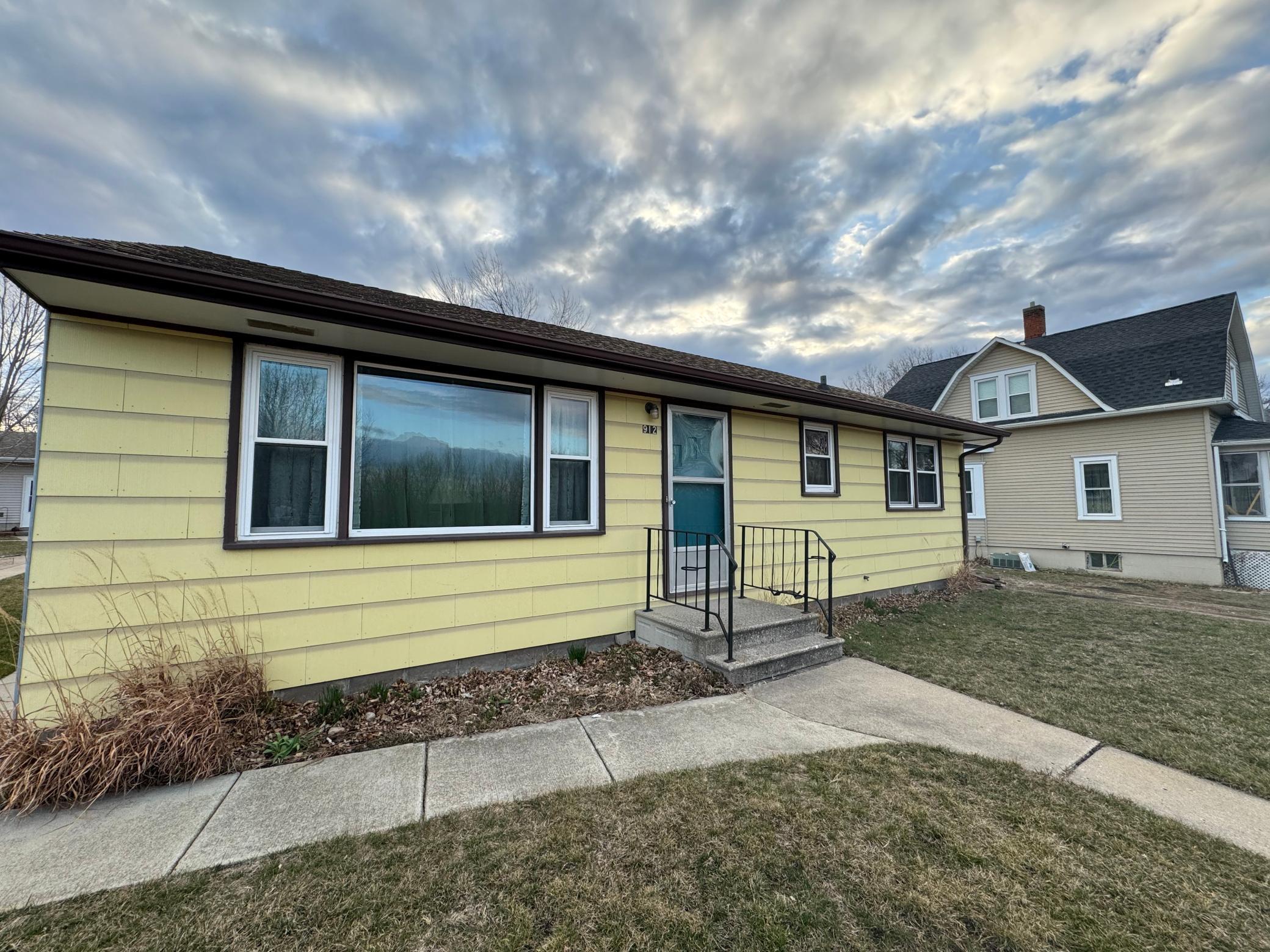 912 S German St, New Ulm, MN 56073 MLS 6511990 Coldwell Banker