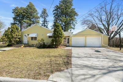 420 8th Avenue S, Sauk Rapids, MN 56379 - Photo 1