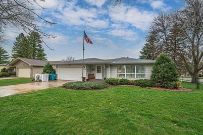 308 Hilltop Avenue, Owatonna, MN 55060 - Photo 1