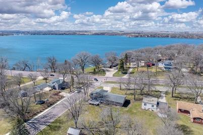 2211 Albion Avenue, Fairmont, MN 56031 - Photo 1