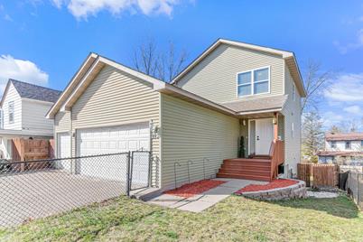 21 Winona Street W, Saint Paul, MN 55107 - Photo 1