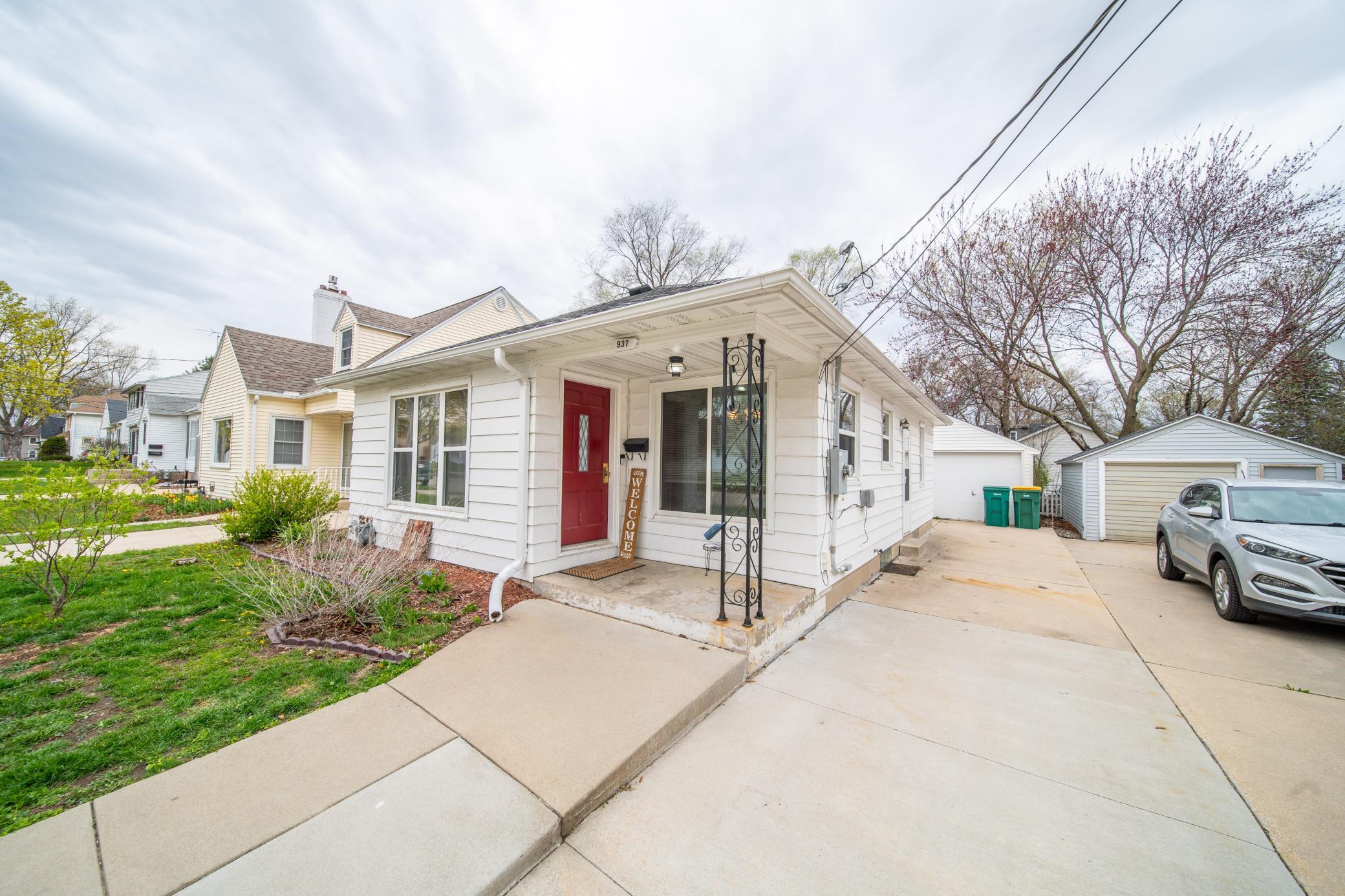 55904 937 10th St SE, Rochester, MN 55904 - MLS 6521393 - Coldwell Banker