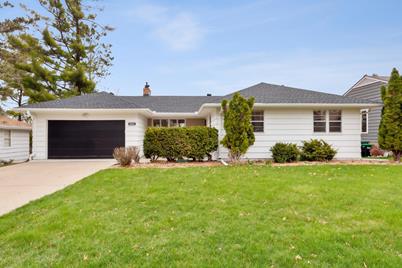 4416 W 58th Street, Edina, MN 55424 - Photo 1