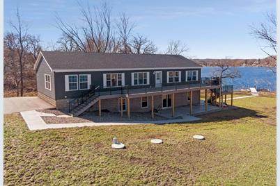 5665 Quiner Avenue NW, Annandale, MN 55302 - Photo 1