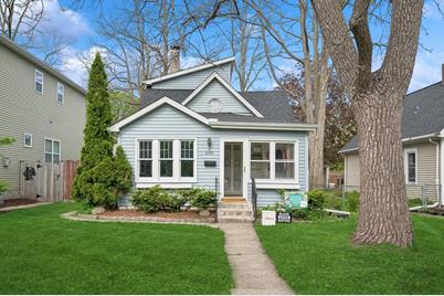 3230 41st Avenue S, Minneapolis, MN 55406 - Photo 1