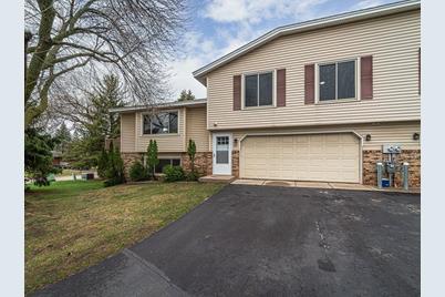 20 Maple Island Road, Burnsville, MN 55306 - Photo 1