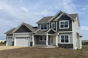 664 Edna Dr, Hudson, WI 54016 - Photo 1