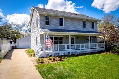 4815 Dillon Street, White Bear Lake, MN 55110 - Photo 1