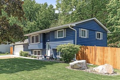 11100 98th Avenue N, Maple Grove, MN 55369 - Photo 1