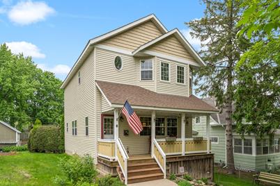 1109 Lawson Avenue E, Saint Paul, MN 55106 - Photo 1