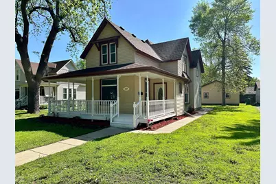 1237 3rd Avenue, Windom, MN 56101 - Photo 1