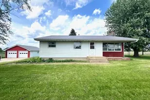 721 60th St SW, Rochester, MN 55902 - Photo 1