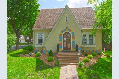 441 1st Street N, Winsted, MN 55395 - Photo 1