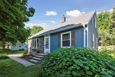 1211 Quebec Avenue N, Golden Valley, MN 55427 - Photo 1