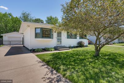 3335 Oakland Street, Eau Claire, WI 54703 - Photo 1