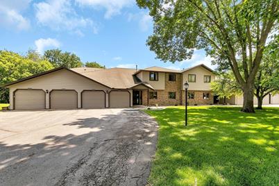 1570 14th Street SE, Saint Cloud, MN 56304 - Photo 1