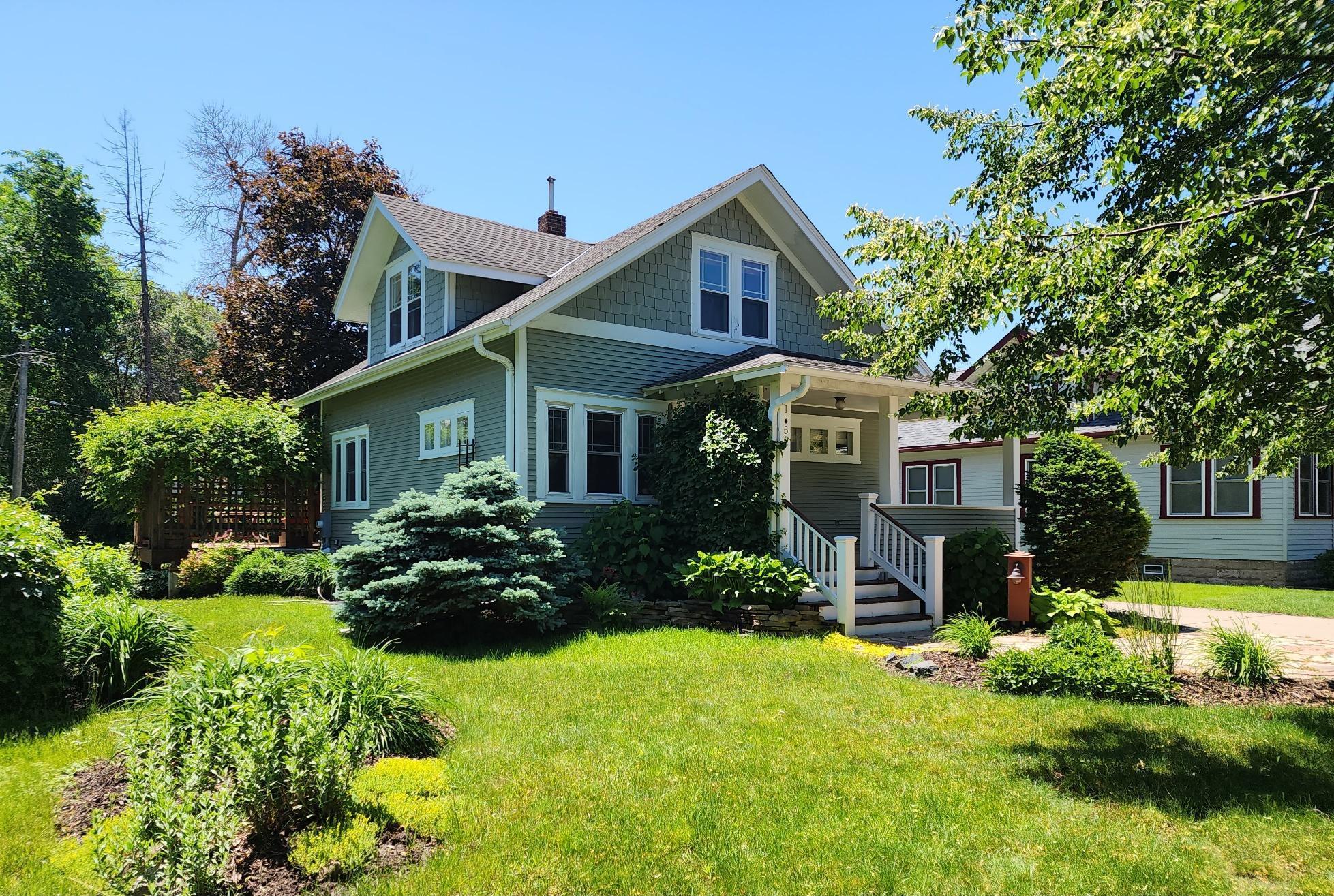 1850 Birch Lake Ave, White Bear Lake, MN 55110 MLS 6552498 Coldwell