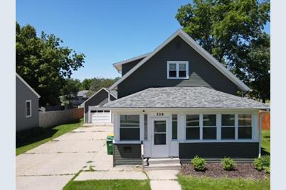 309 Minnesota Street N, Ortonville, MN 56278 - Photo 1