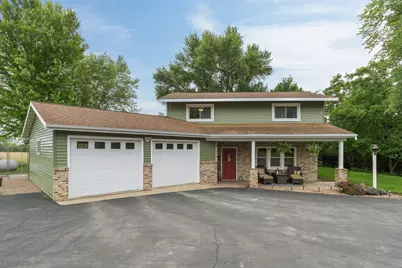 306 Doppy Lane, Le Sueur, MN 56058 - Photo 1