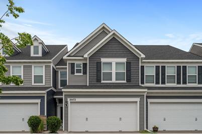 18472 60th Avenue N, Plymouth, MN 55446 - Photo 1