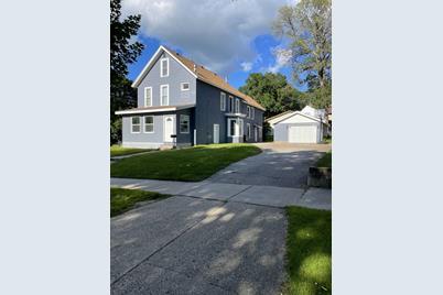 21 3rd Avenue NW, Faribault, MN 55021 - Photo 1