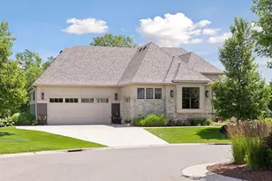 18 Kestrel Ct, North Oaks, MN 55127 - Photo 1