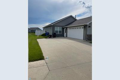 2608 Whispering Creek Circle S, Fargo, ND 58104 - Photo 1