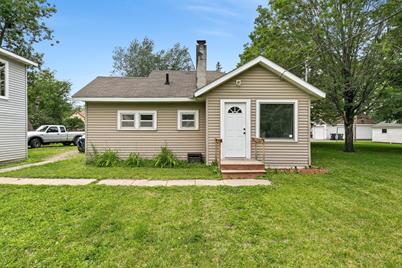 139 8th Avenue N, Waite Park, MN 56387 - Photo 1