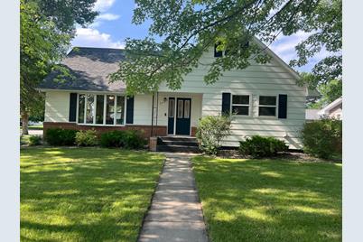 349 8th Street NW, Fosston, MN 56542 - Photo 1