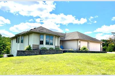 404 215th Lane NE, East Bethel, MN 55011 - Photo 1