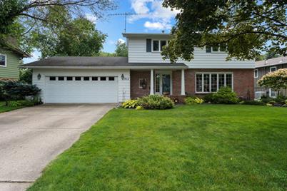 912 Minnesota Avenue, Owatonna, MN 55060 - Photo 1
