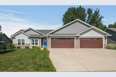 3010 Pine Avenue SW, Howard Lake, MN 55349 - Photo 1