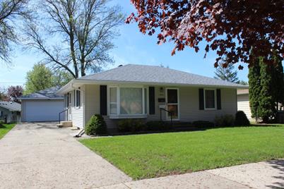 1915 3rd Avenue NW, Austin, MN 55912 - Photo 1