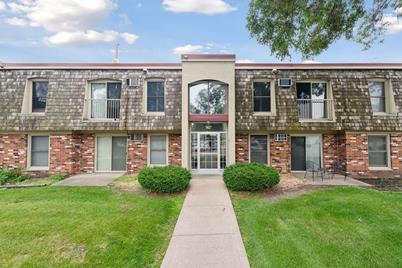 907 11th Avenue S #6, Hopkins, MN 55343 - Photo 1