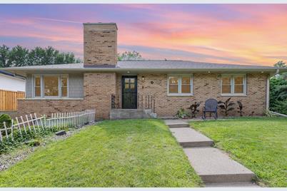 1055 Esther Lane, Mendota Heights, MN 55118 - Photo 1