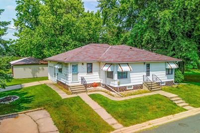 206 E 1st Street, Delavan, MN 56023 - Photo 1