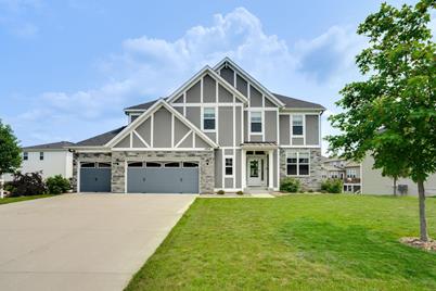 10314 Louisiana Avenue N, Brooklyn Park, MN 55445 - Photo 1