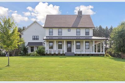 9611 Neal Avenue N, Stillwater, MN 55082 - Photo 1