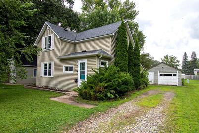 431 Linden Avenue SW, Hutchinson, MN 55350 - Photo 1