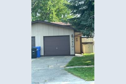 1810 28 Avenue S, Fargo,  58103 - Photo 1