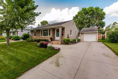 1506 9th Avenue NE, Rochester, MN 55906 - Photo 1