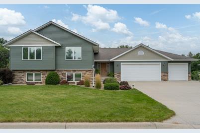 1917 Orchard Ridge, Saint Peter, MN 56082 - Photo 1